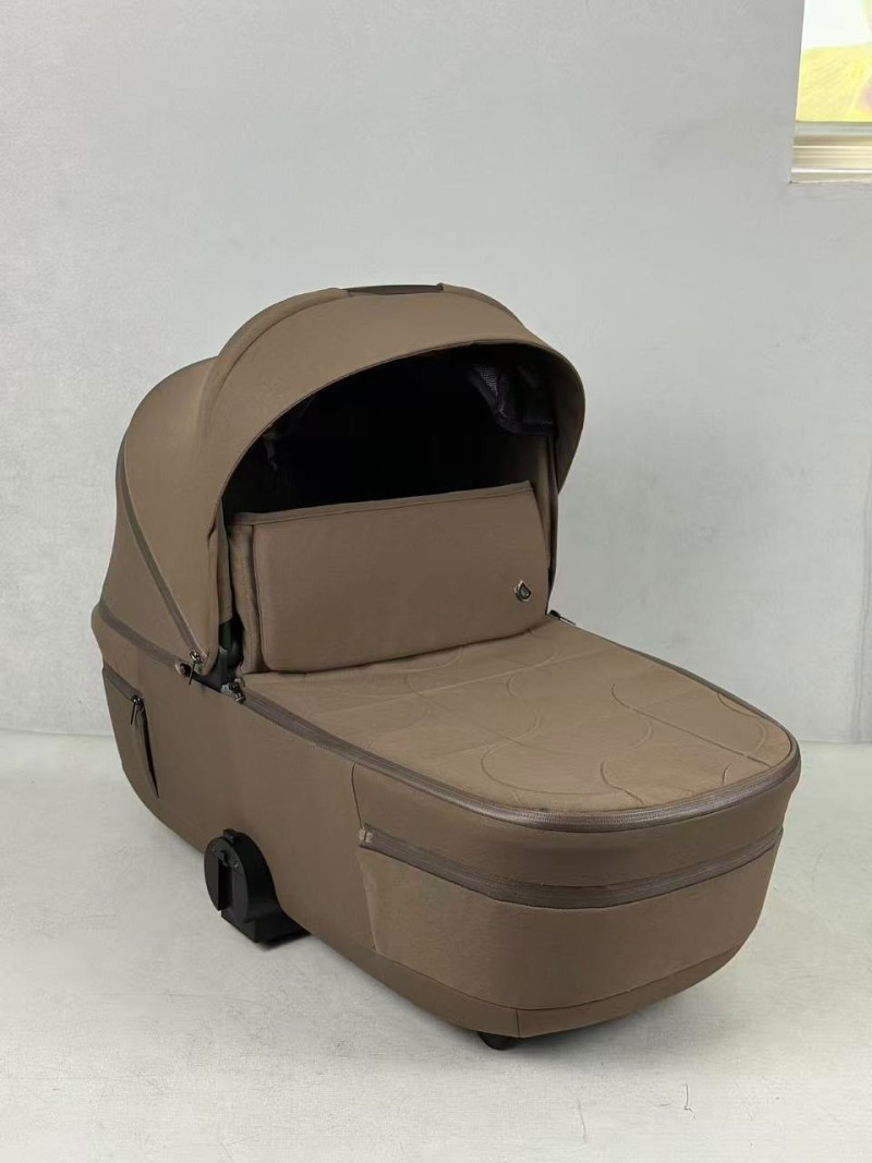 CARRO DADA ASH